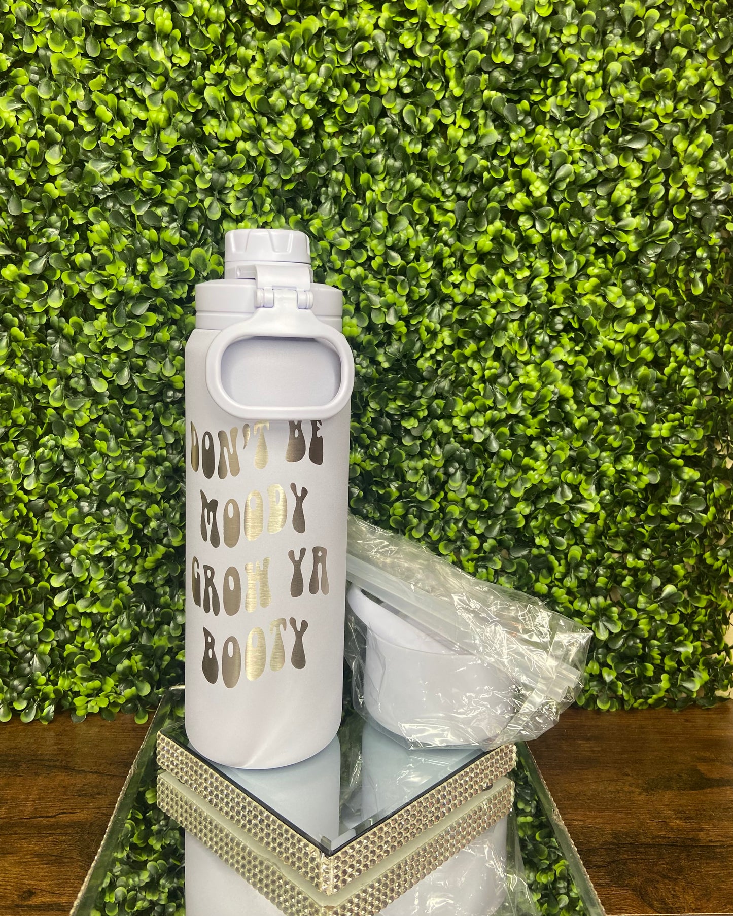 26 Oz “Low Squats High Standards” Lavender Stainless Steel Insulated Hydrapeak Water Bottle